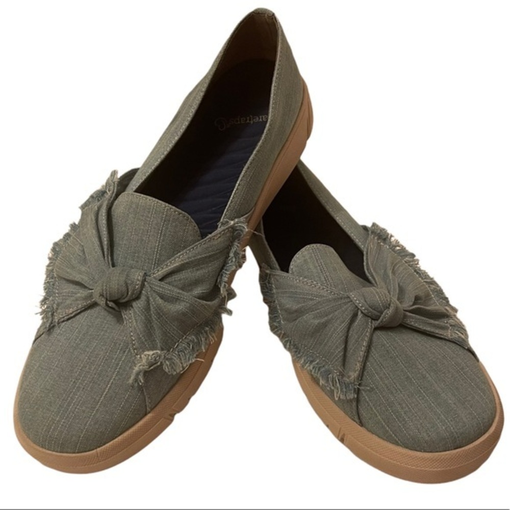 Bare Traps Shoes Blue Size 8 1/2 Medium